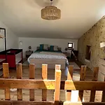 De Lou Pape Tatil Evi *